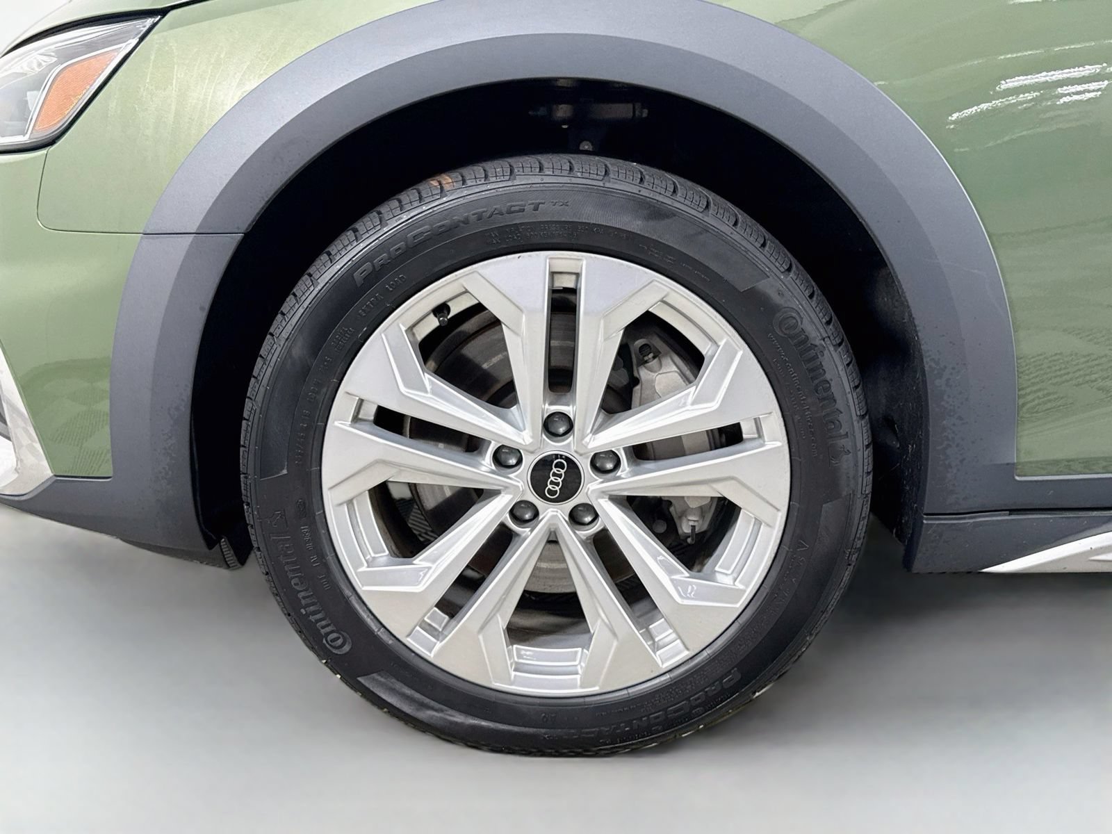 Certified 2023 Audi A4 2.0T allroad Premium Plus w/ Premium Plus Package AWD/4WD image 31