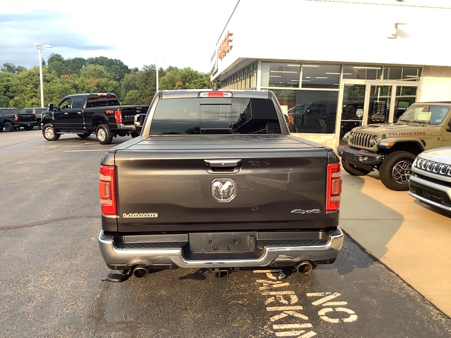 Certified 2019 RAM 1500 Laramie AWD/4WD image 4