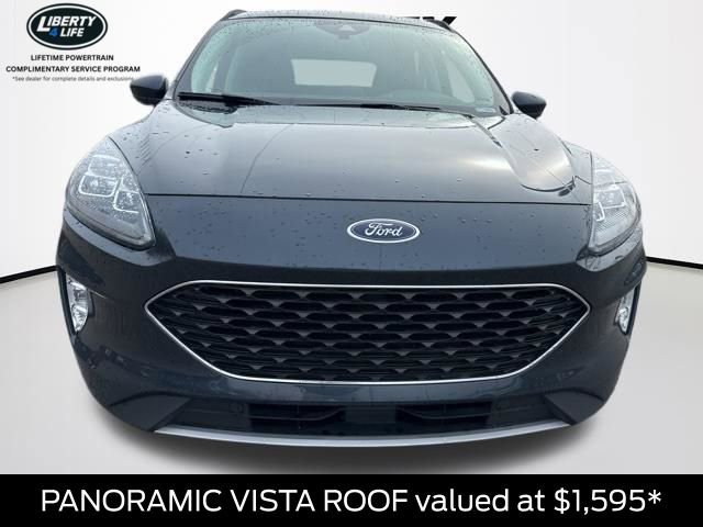 Used 2022 Ford Escape Titanium w/ Class II Trailer Tow Package video 2