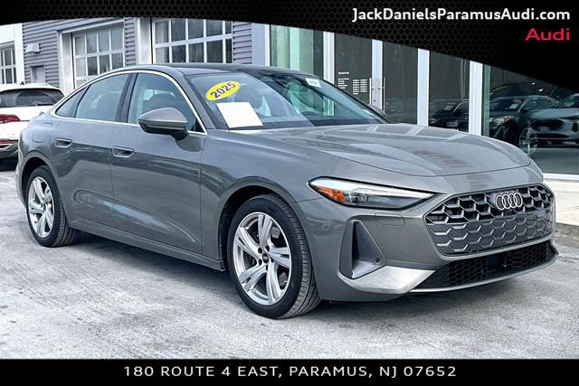 Used 2025 Audi A5 2.0T Premium w/ Convenience Package image 9