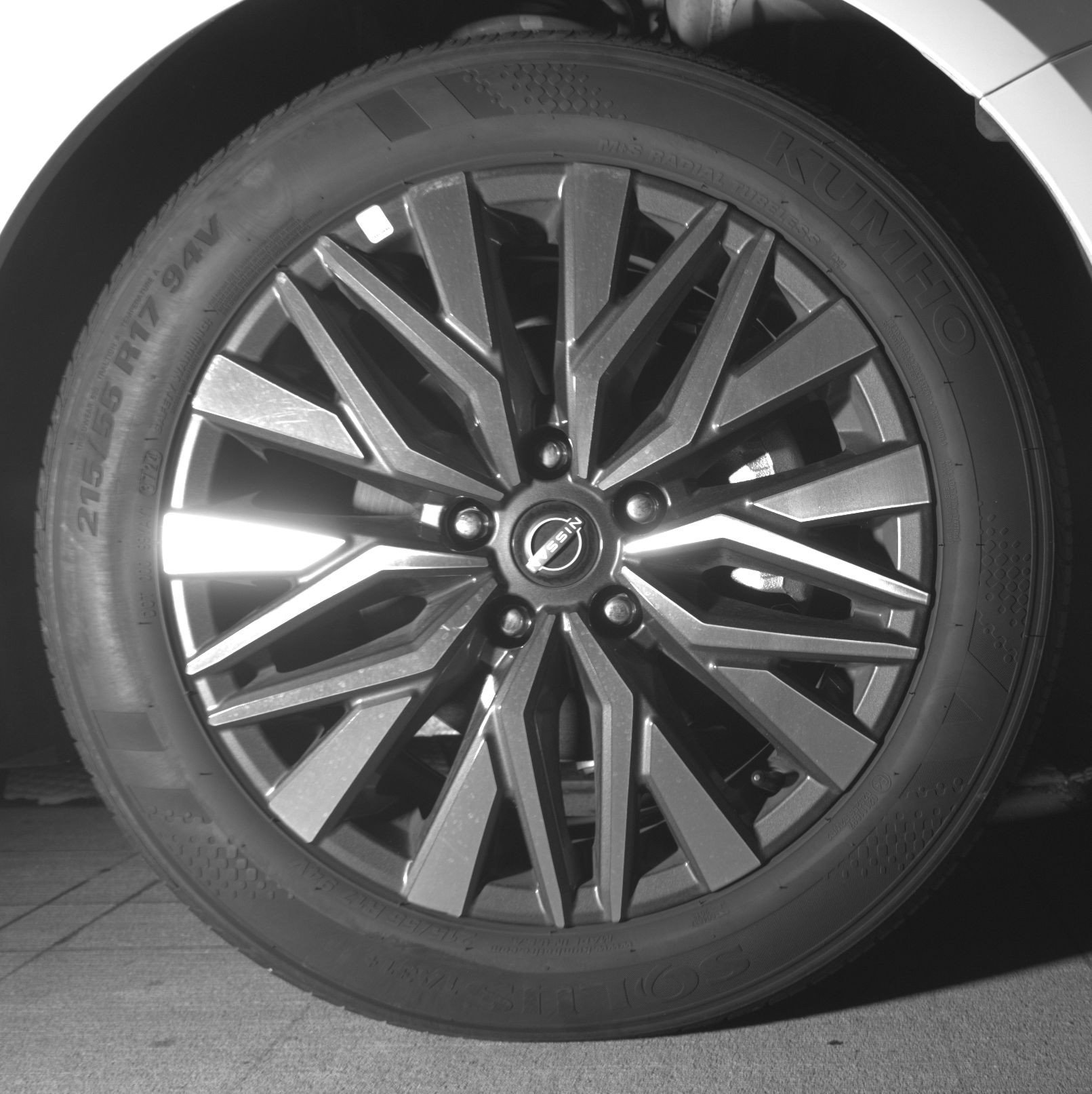 Used 2025 Nissan Altima 2.5 SV image 13