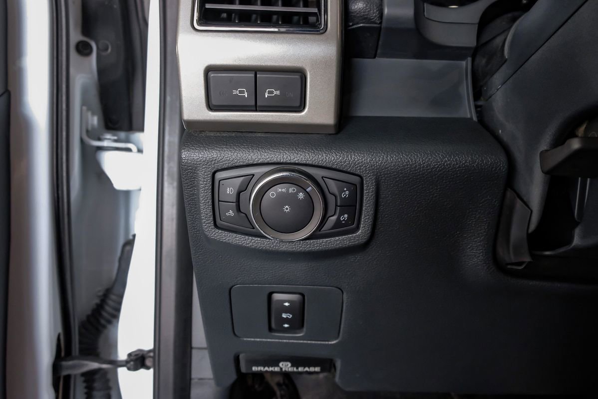 Used 2022 Ford F450 Lariat w/ Chrome Package image 24