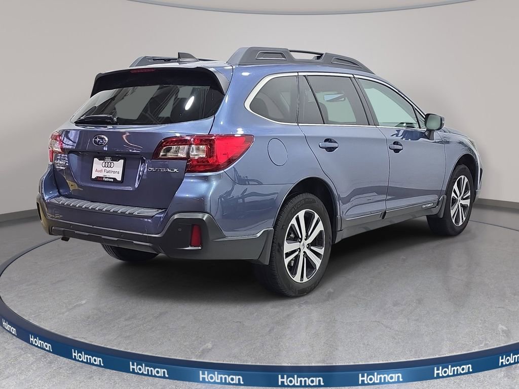 Used 2018 Subaru Outback 2.5i Limited image 6