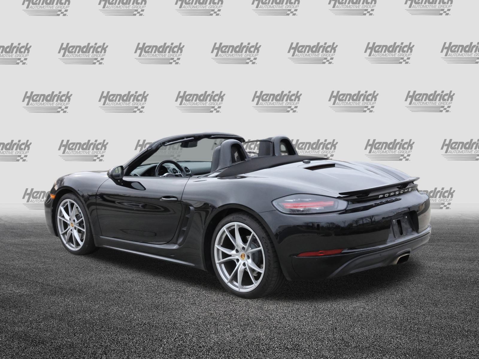 Used 2021 Porsche 718 Boxster image 7