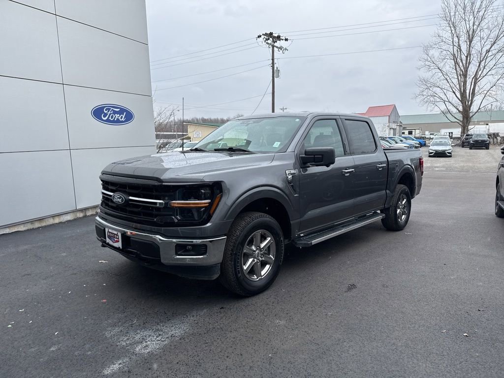 Used 2024 Ford F150 XLT image 2