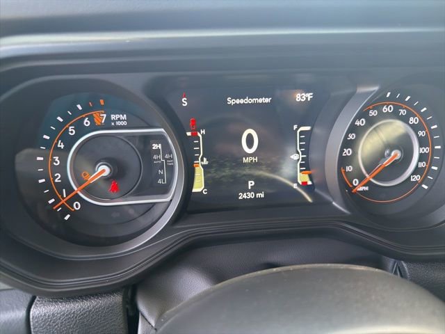 Used 2025 Jeep Gladiator Mojave image 8