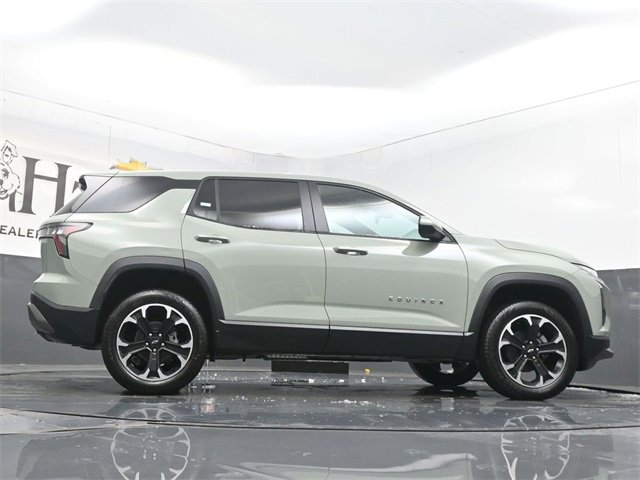 New 2026 Chevrolet Equinox LT image 31