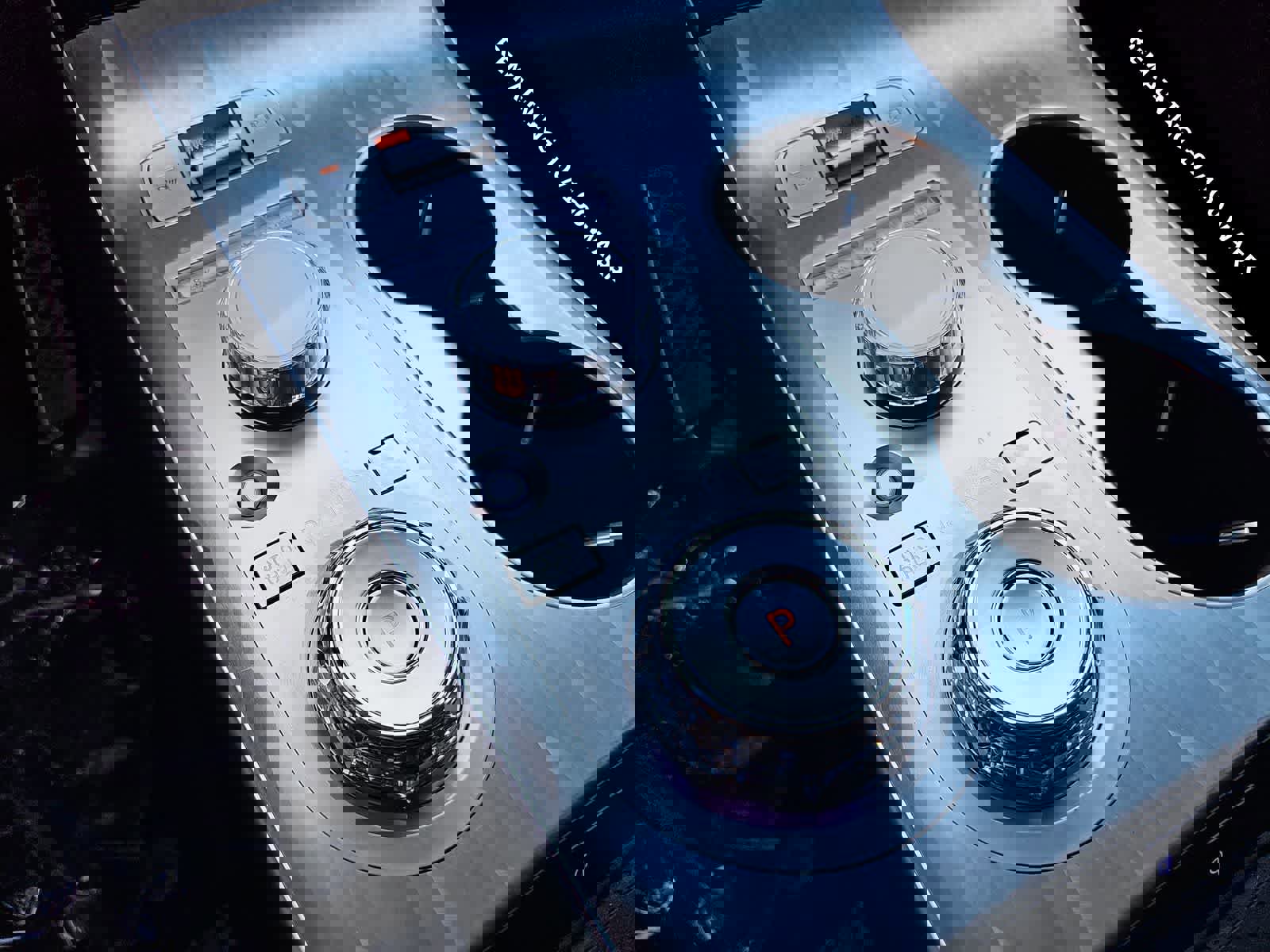 Used 2026 Genesis Electrified GV70 image 21