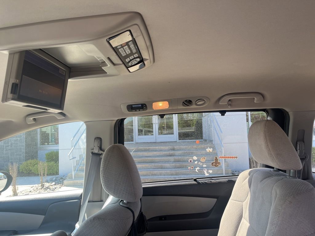 Used 2016 Honda Odyssey SE image 10