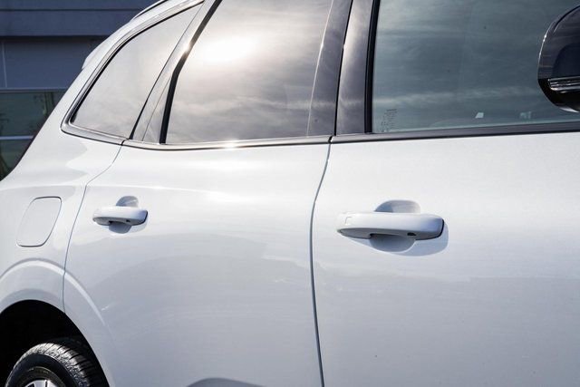 New 2026 Volvo XC60 B5 Plus w/ Protection Package Premier image 17