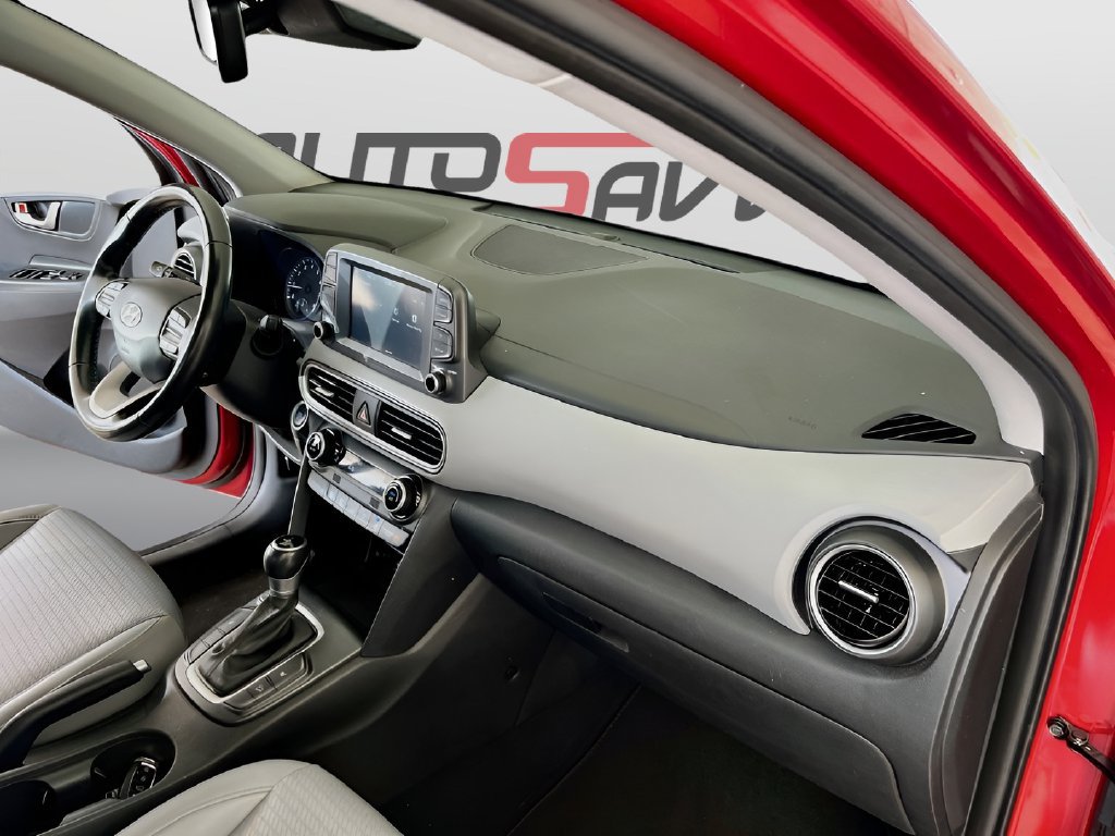 Used 2020 Hyundai Kona Limited FWD image 29