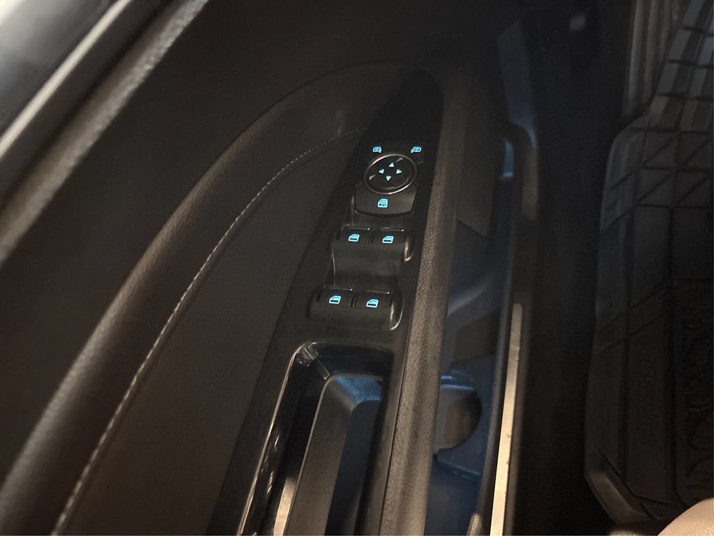 Used 2013 Ford Fusion Titanium FWD image 34