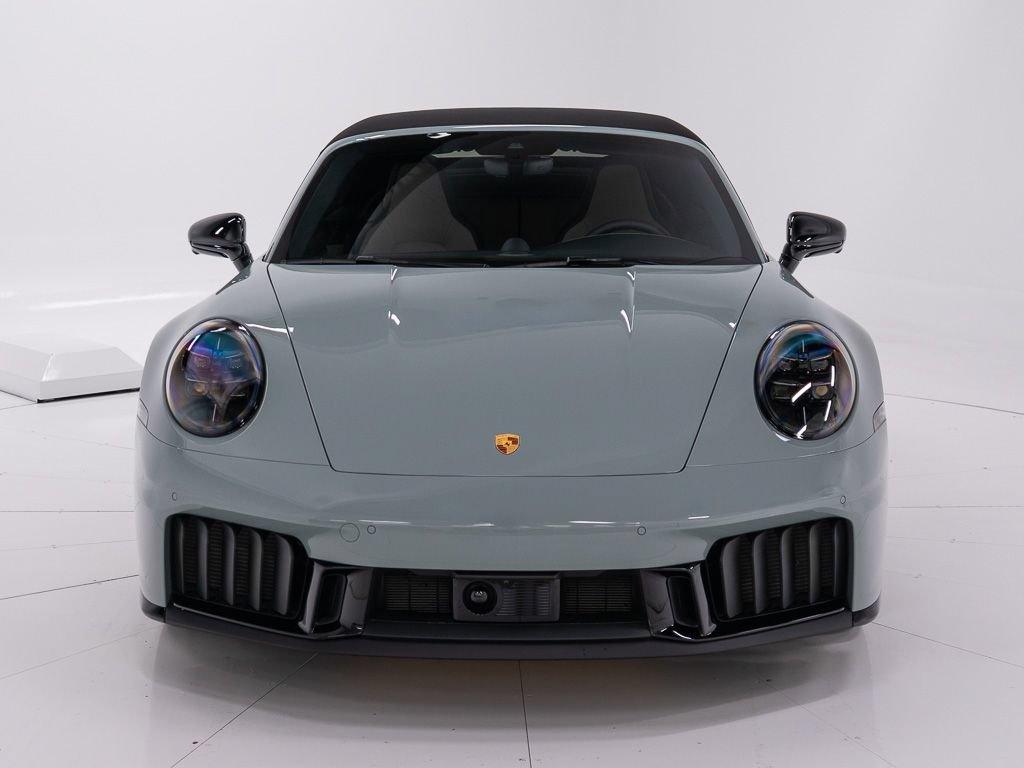 Used 2026 Porsche 911 Carrera GTS RWD image 9