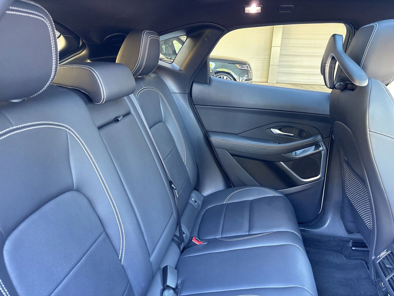 Used 2024 Jaguar E-PACE R-Dynamic SE image 30