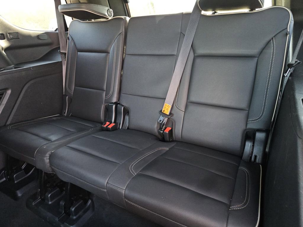 Used 2023 Chevrolet Tahoe Premier image 36