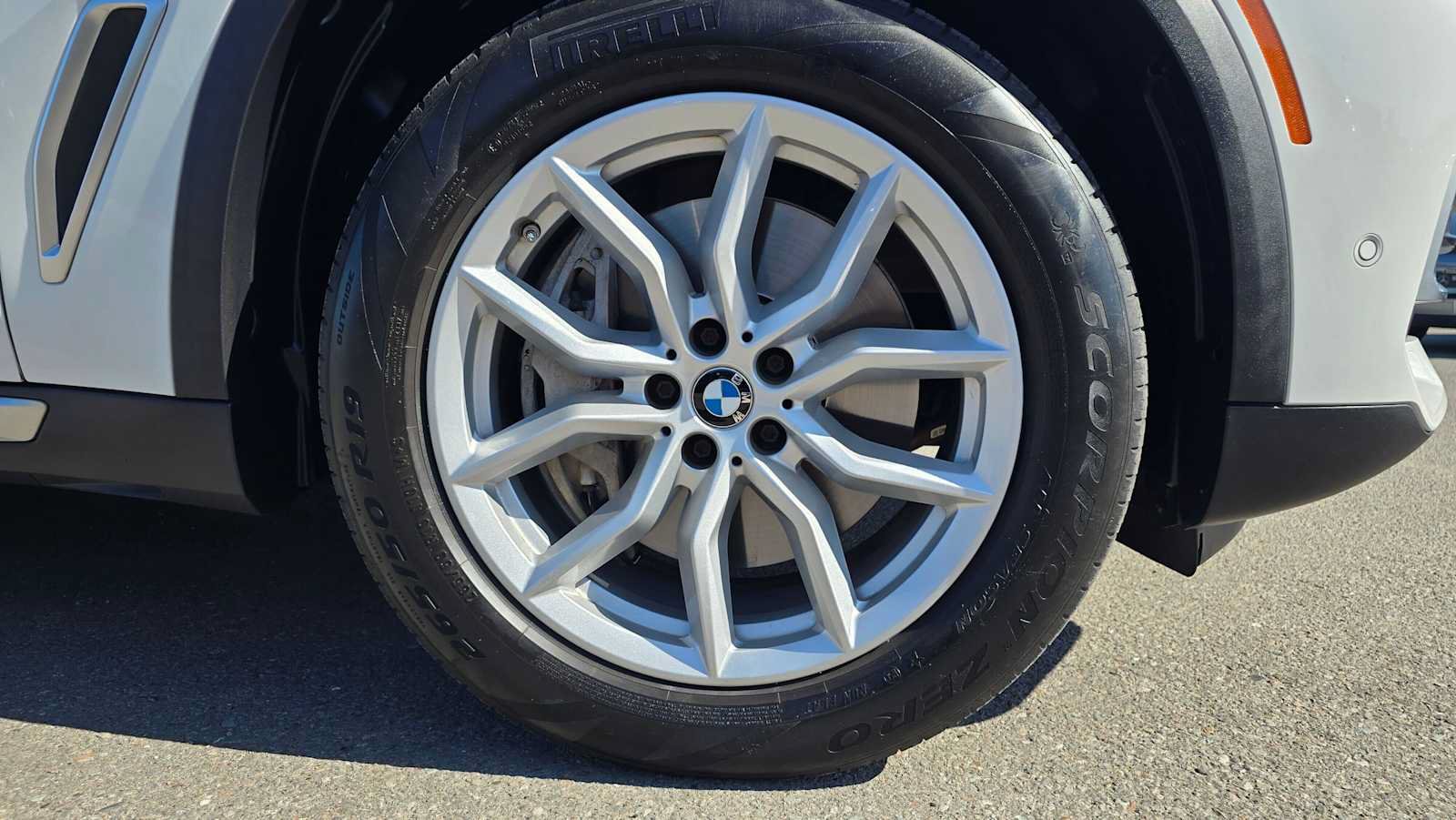 Used 2021 BMW X5 xDrive45e AWD/4WD image 9