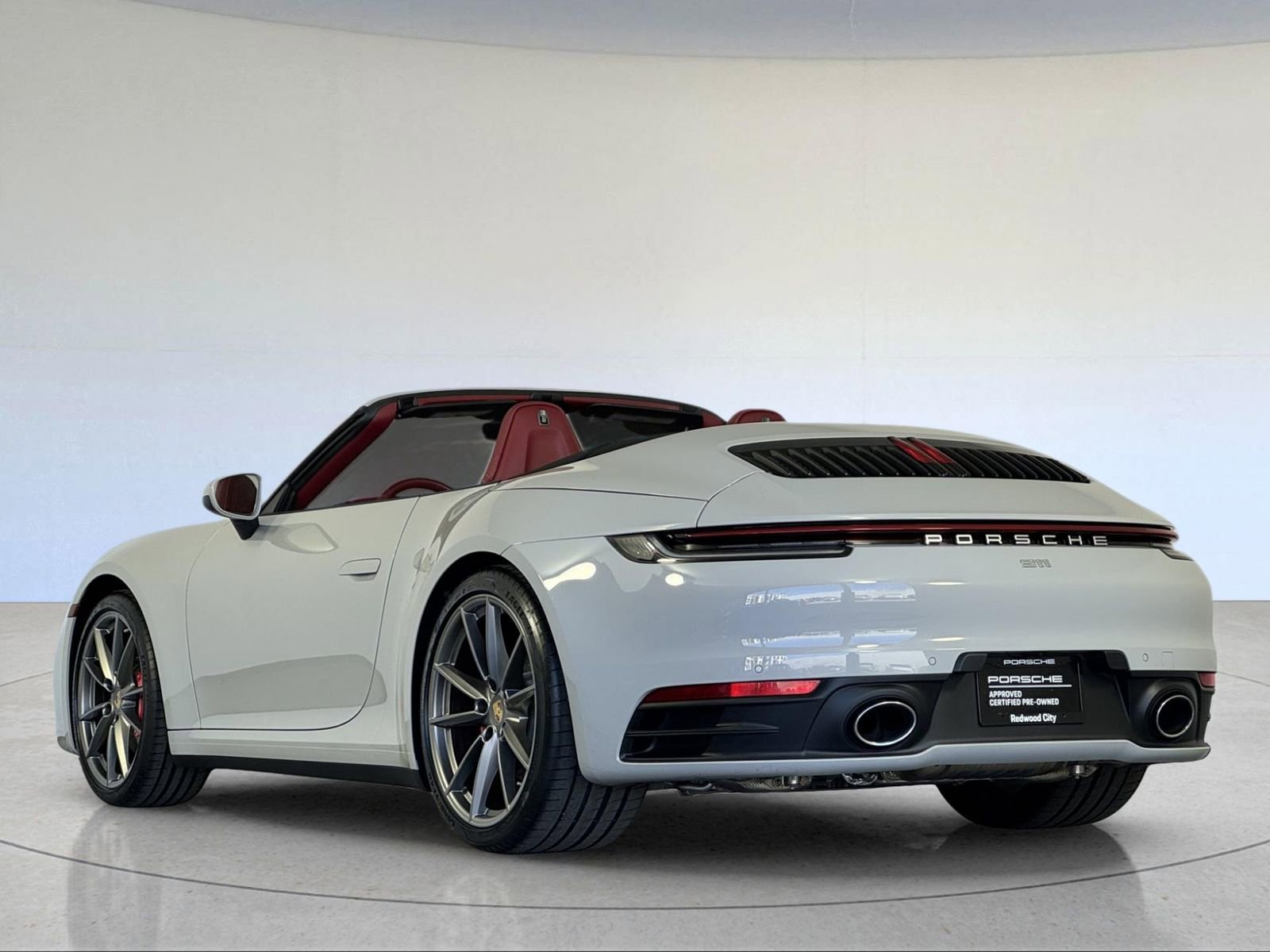 Certified 2020 Porsche 911 Carrera S image 3