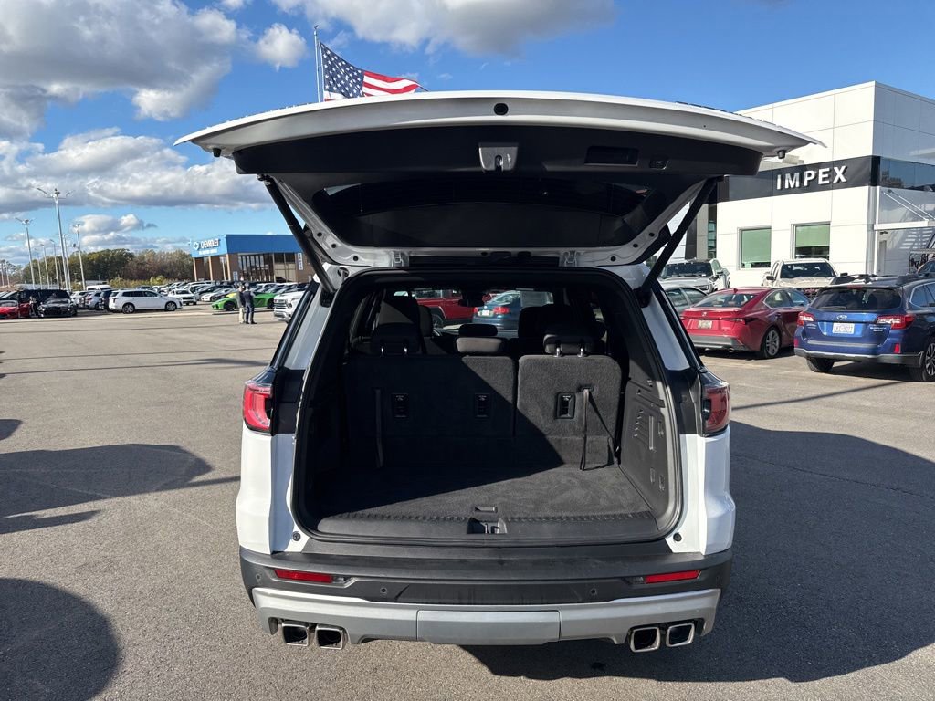 Used 2025 GMC Acadia Elevation FWD image 30