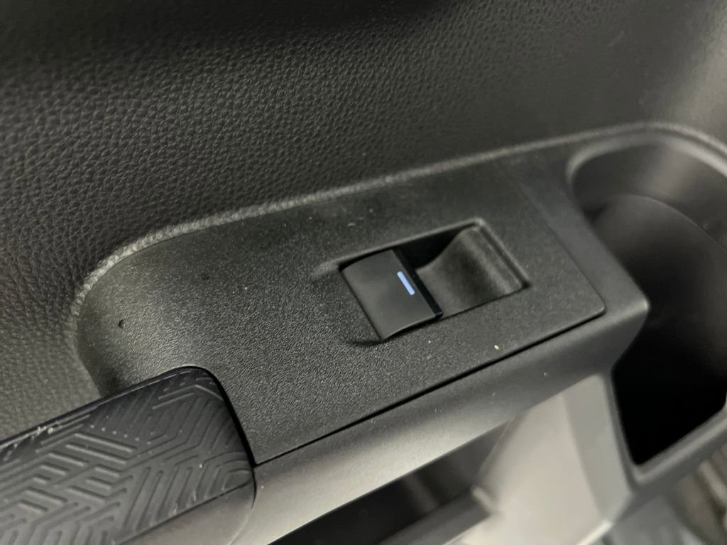 Used 2025 Toyota 4Runner SR5 image 16