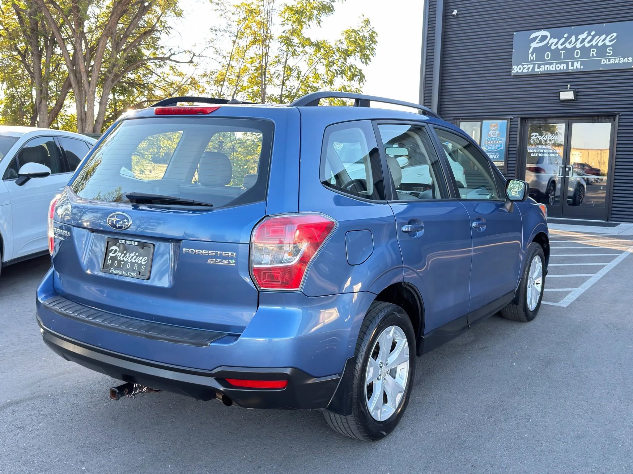 Used 2015 Subaru Forester 2.5i w/ Alloy Wheel Package image 5