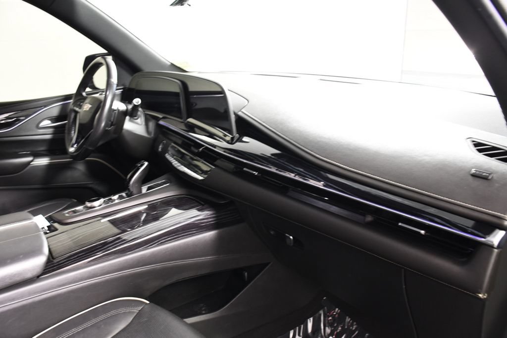 Used 2021 Cadillac Escalade Sport w/ Driver Assist Tech Package AWD/4WD image 19