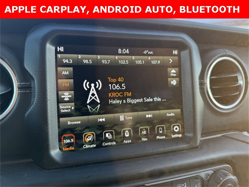 Used 2021 Jeep Wrangler Unlimited Sahara image 3