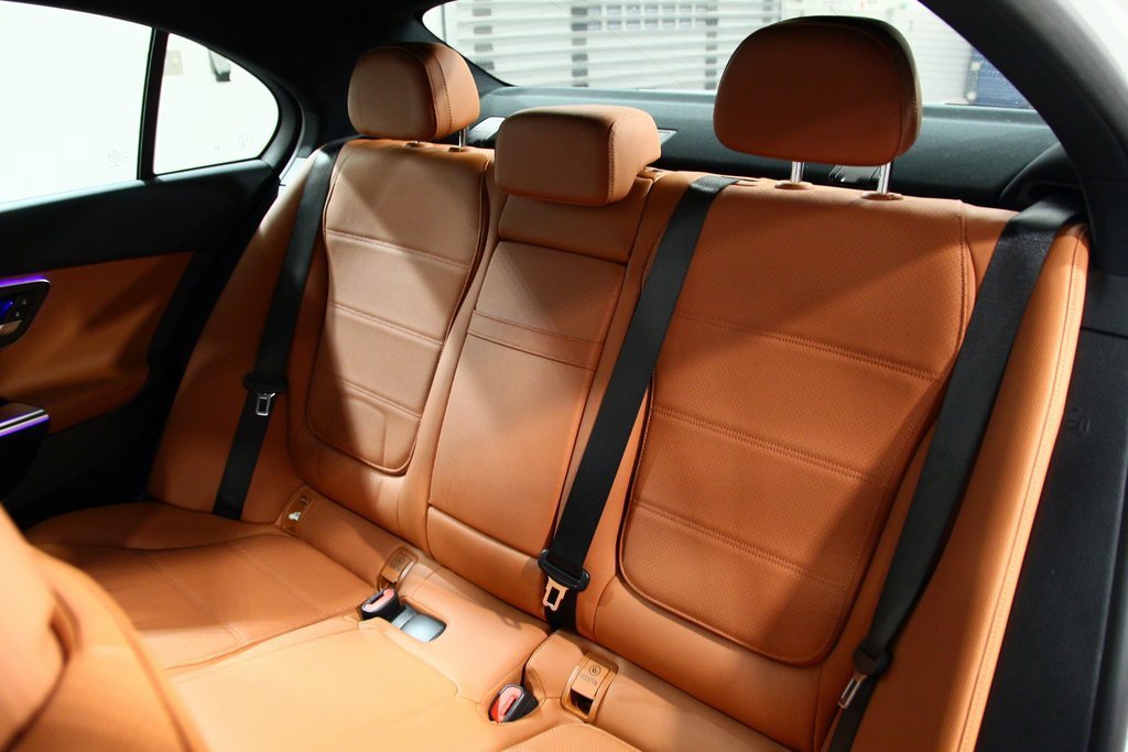 Used 2023 Mercedes-Benz C 300 Sedan image 29
