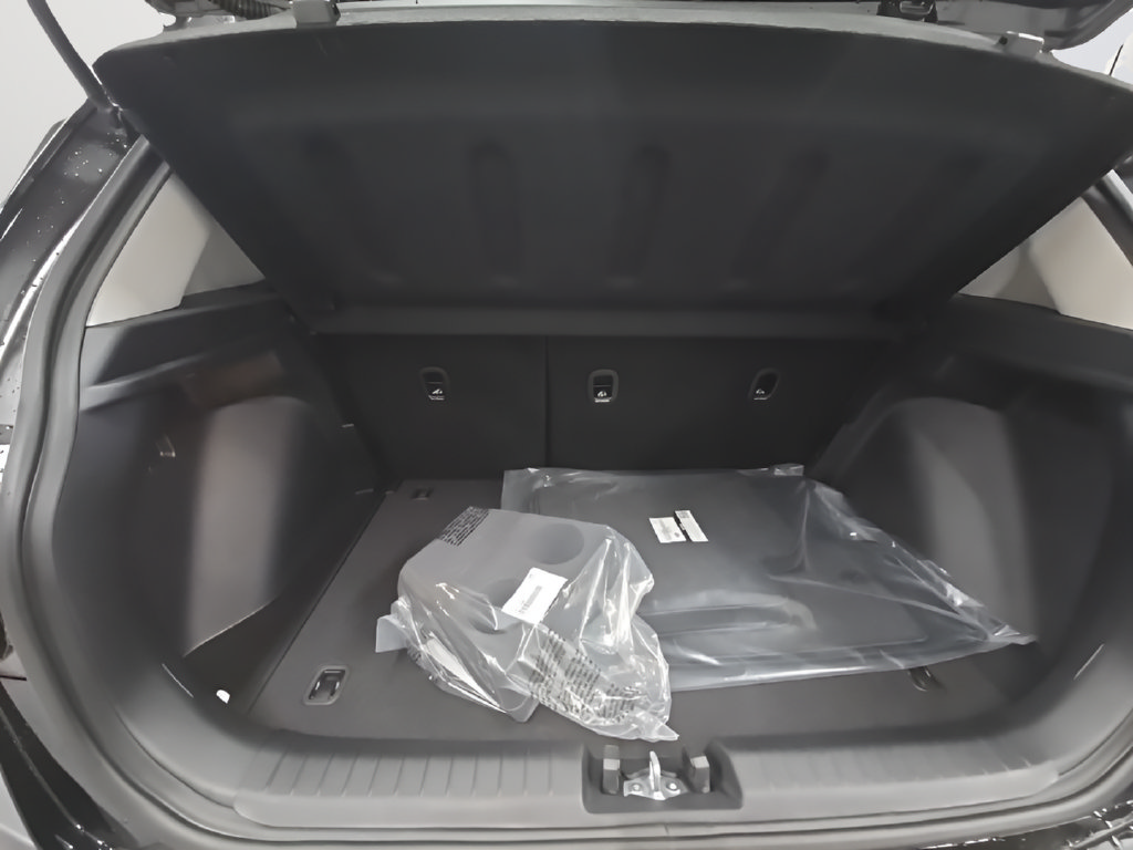 New 2026 Hyundai Venue SE FWD image 18