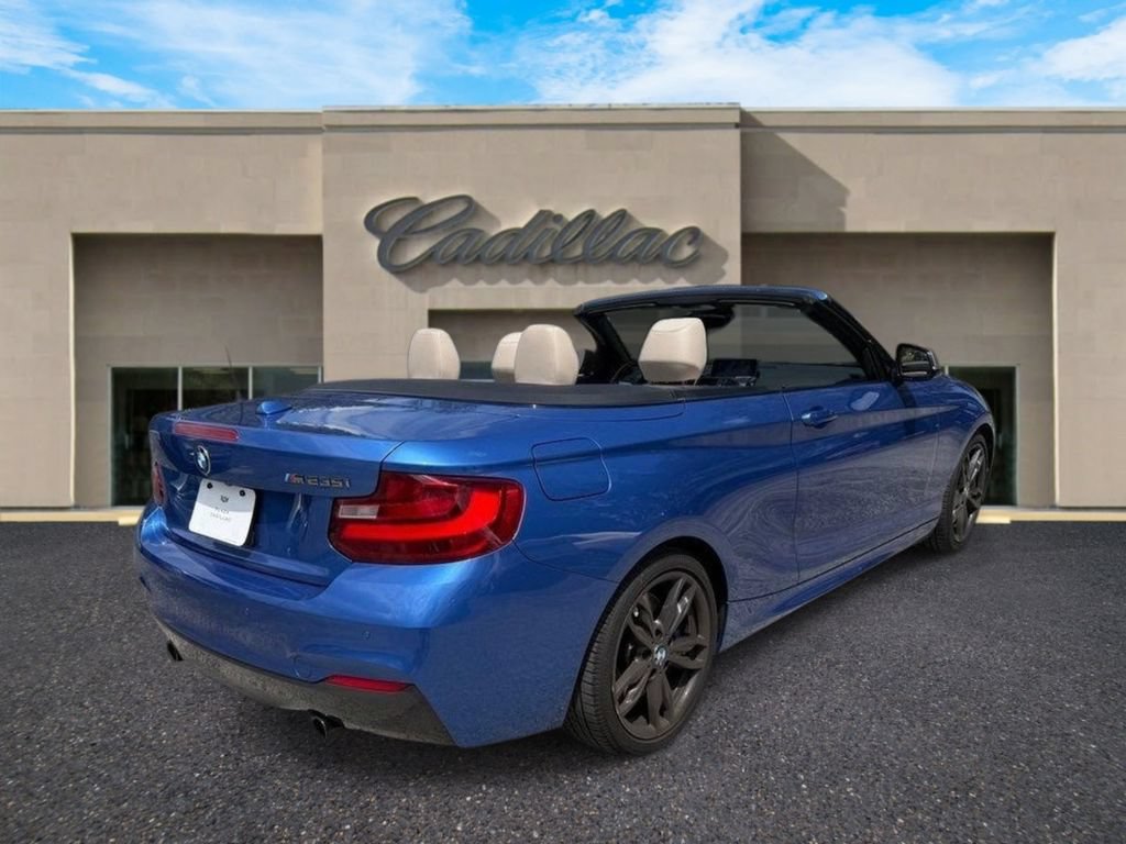 Used 2016 BMW M235i Convertible RWD image 3