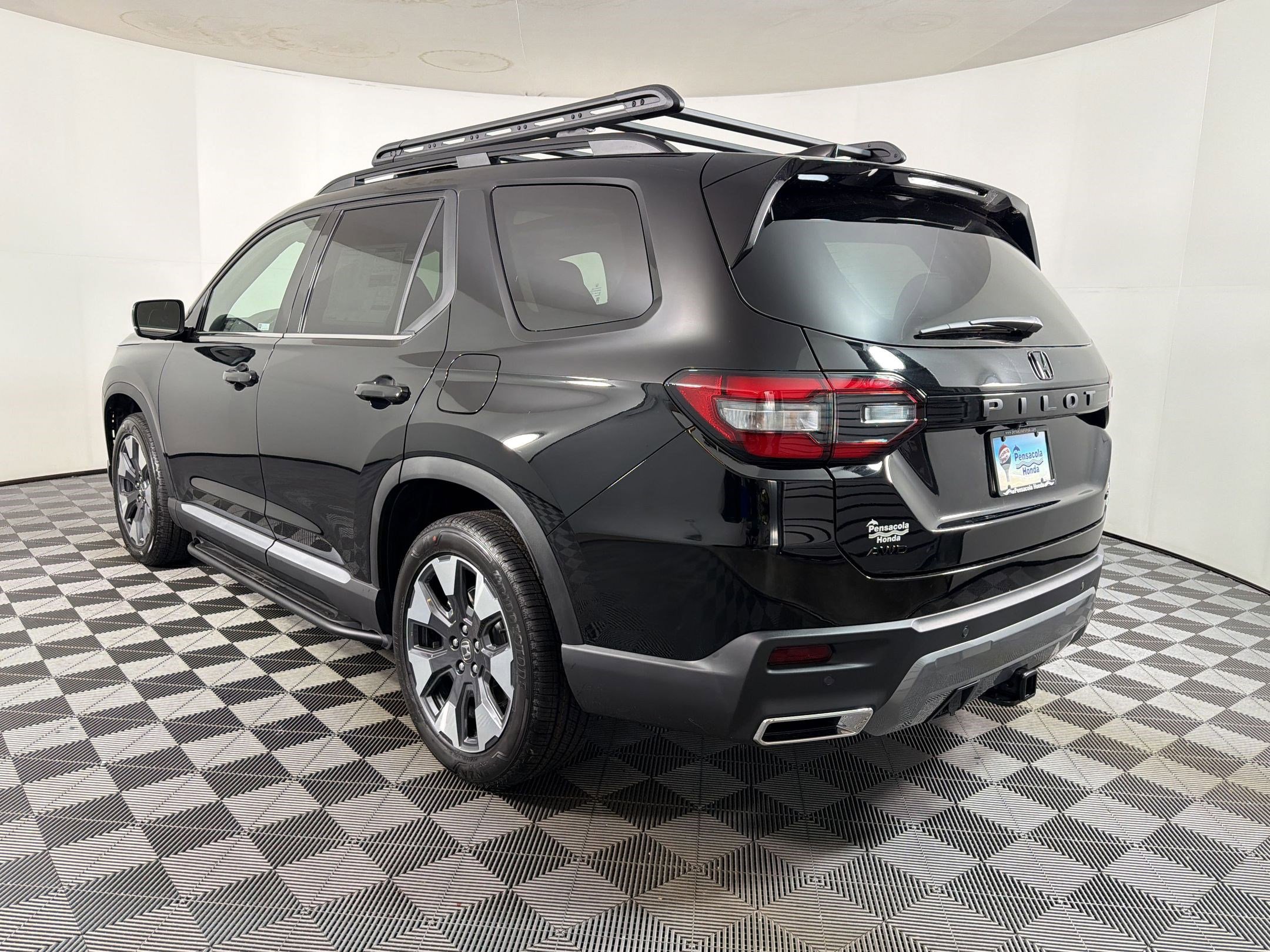 New 2026 Honda Pilot Elite image 2