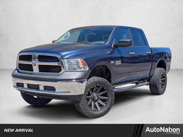 Used 2018 RAM 1500 Classic SLT image 1