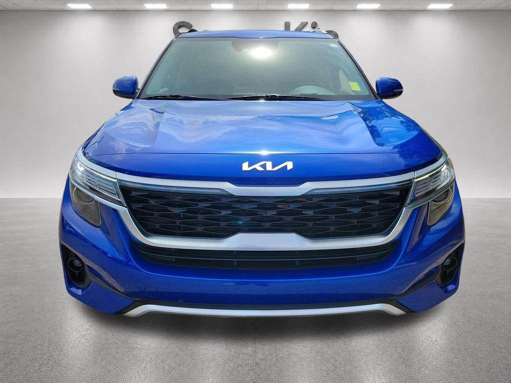 Used 2023 Kia Seltos S w/ Navigation Package FWD image 8