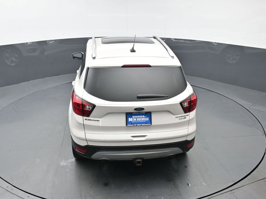 Used 2019 Ford Escape Titanium image 44