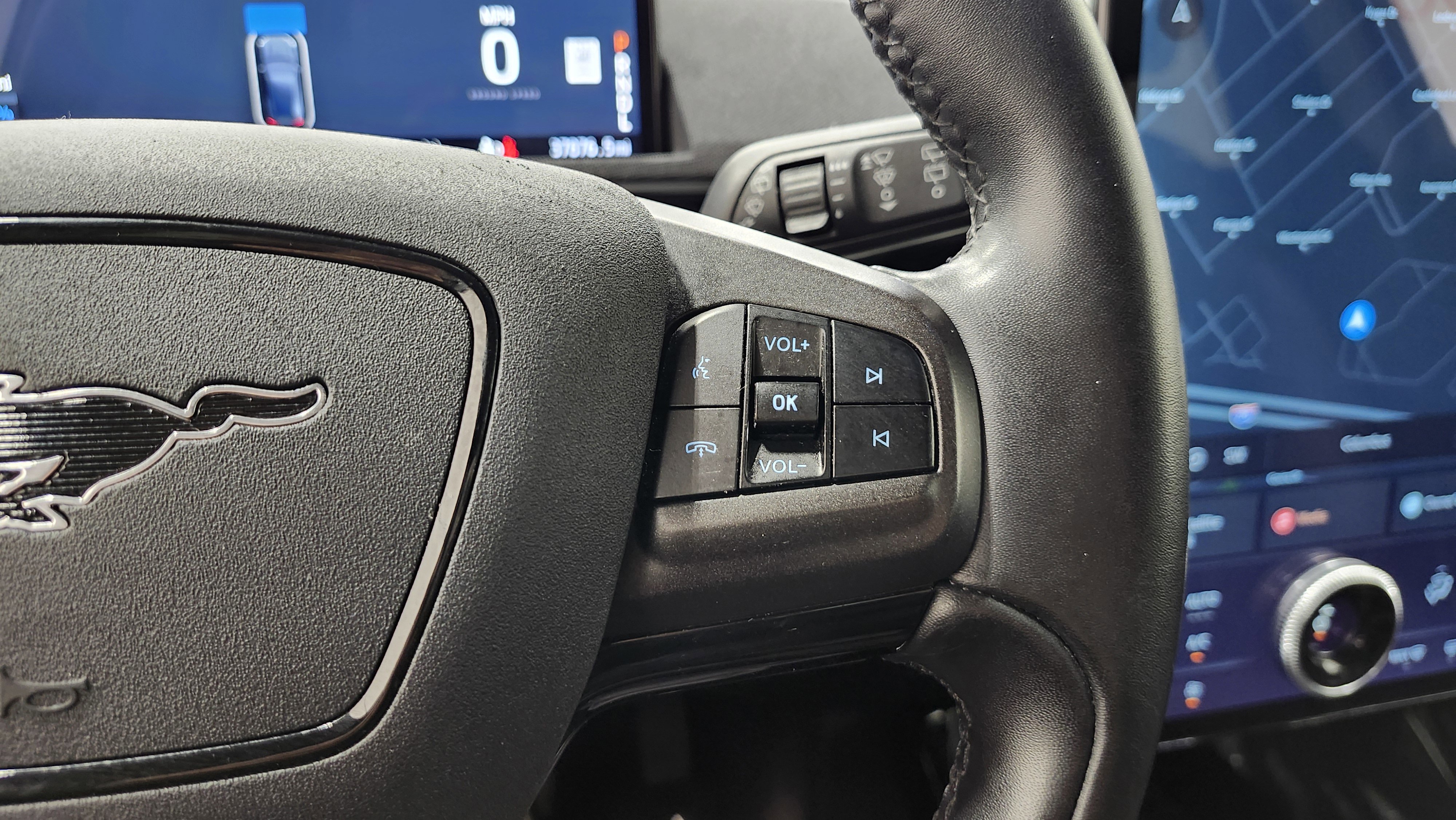 Used 2022 Ford Mustang Mach-E Select image 32