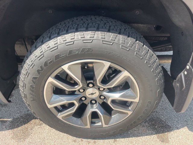 Used 2023 Chevrolet Silverado 1500 RST AWD/4WD image 28