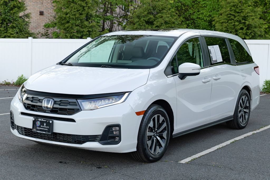 Used 2025 Honda Odyssey EX-L image 3
