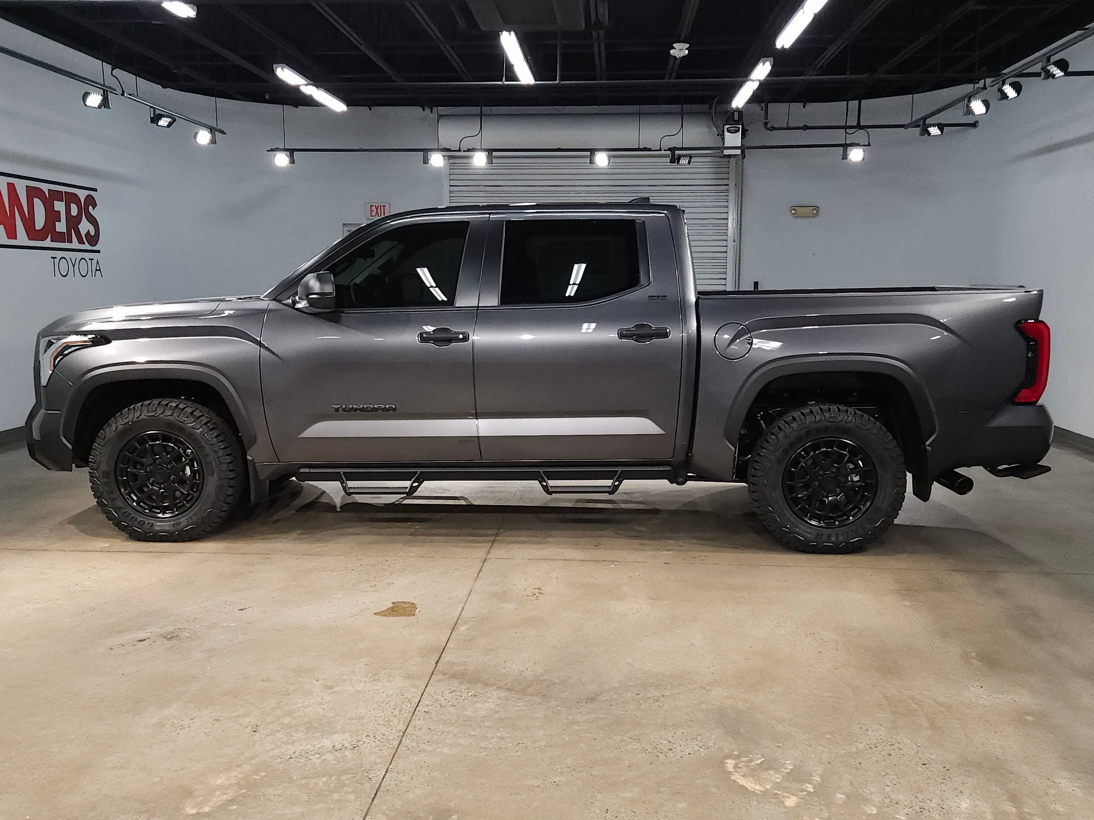 New 2026 Toyota Tundra SR5 AWD/4WD image 4