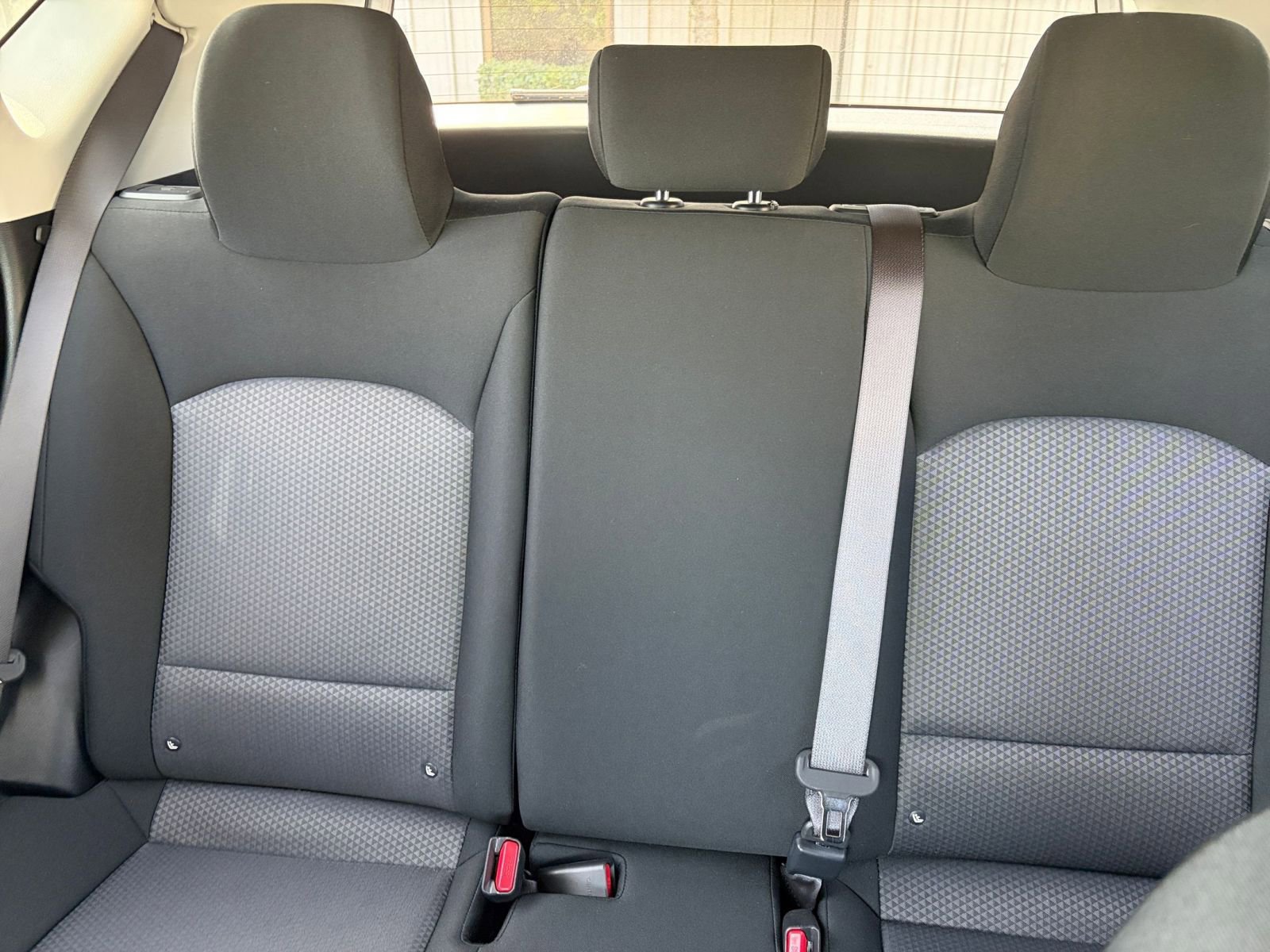 Used 2025 Kia Soul LX w/ LX Technology Package image 24