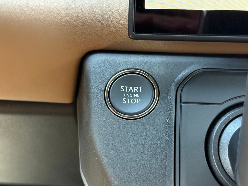 New 2026 Land Rover Defender 130 V8 AWD/4WD image 24