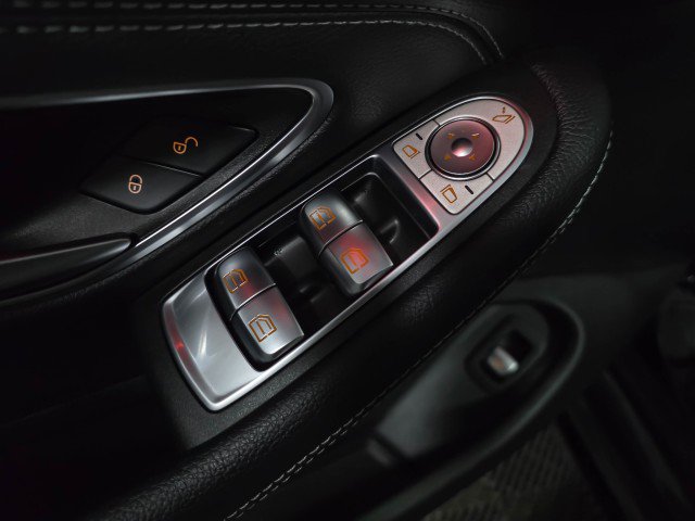 Used 2021 Mercedes-Benz C 300 4MATIC Cabriolet w/ AMG Line image 27