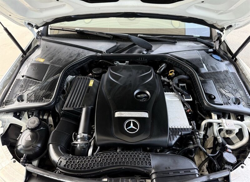Used 2016 Mercedes-Benz C 300 4MATIC Sedan image 61