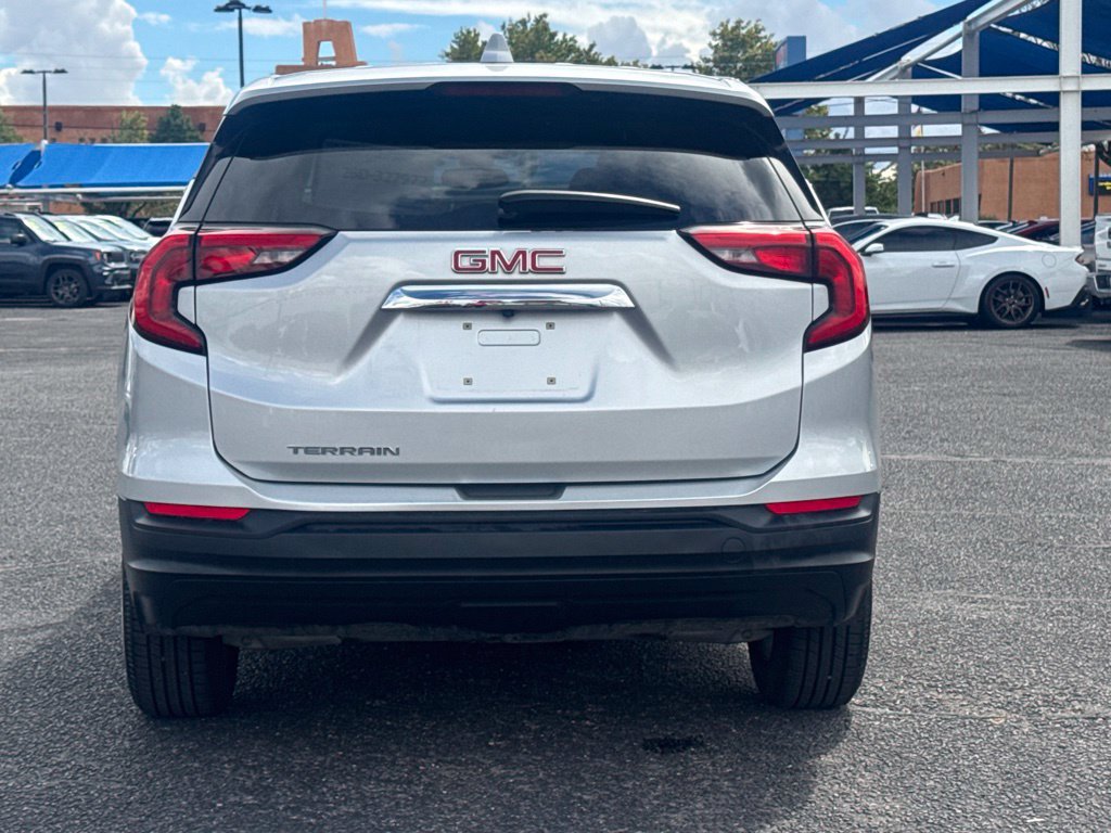 Used 2020 GMC Terrain SLE FWD image 7