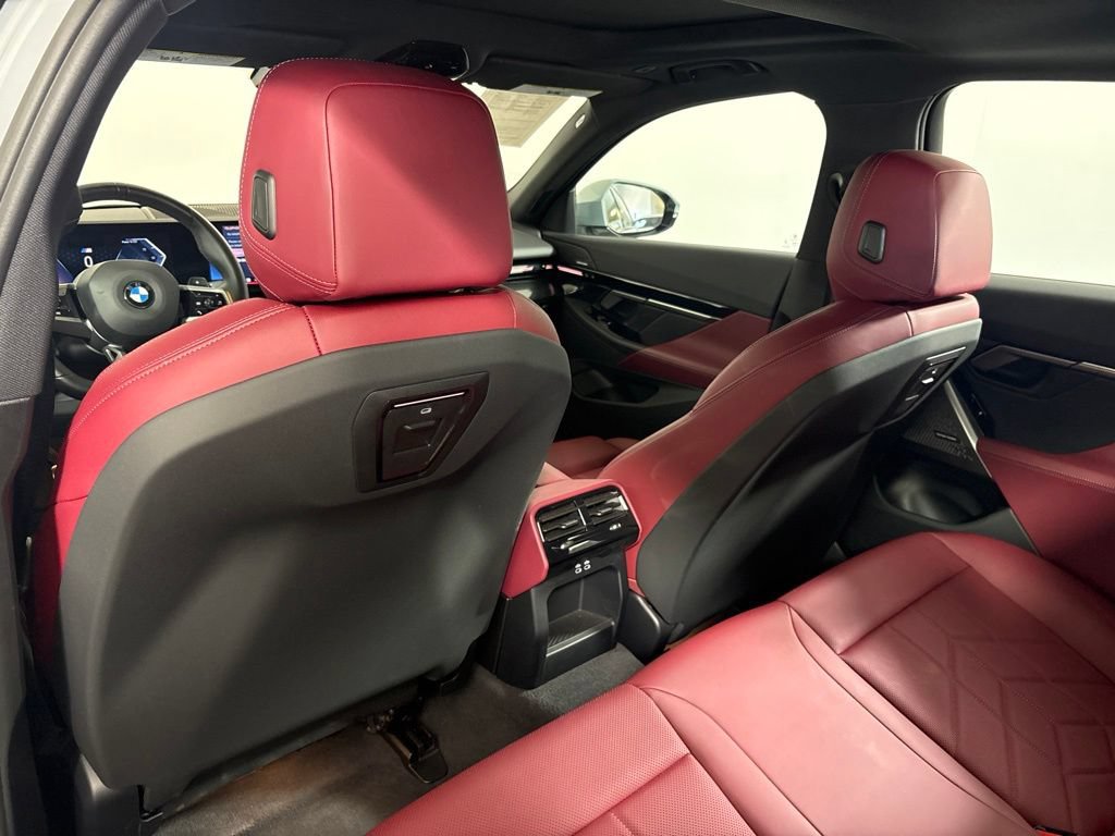 Certified 2026 BMW 530i w/ M Sport Package RWD image 30