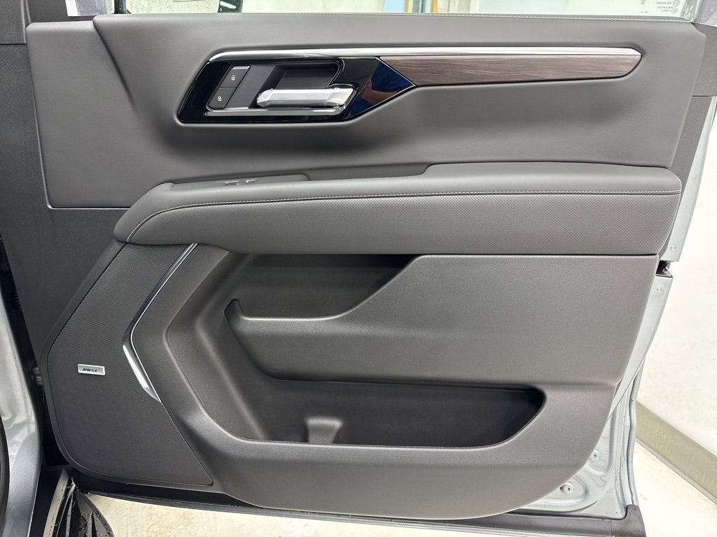New 2026 Chevrolet Suburban Premier w/ Sun And Tow Package image 8
