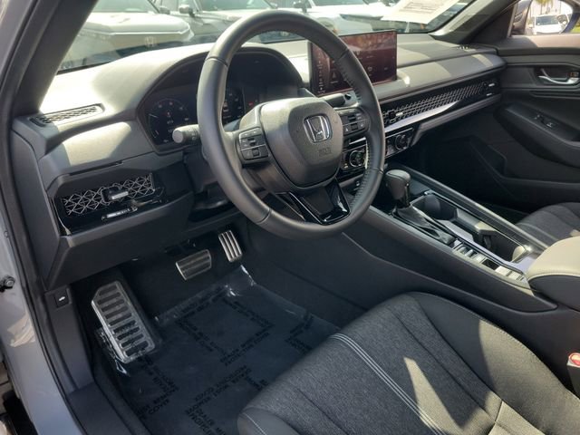 Certified 2025 Honda Accord Sport image 18
