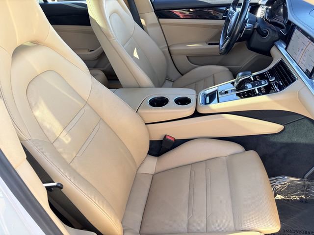 Used 2018 Porsche Panamera RWD image 18