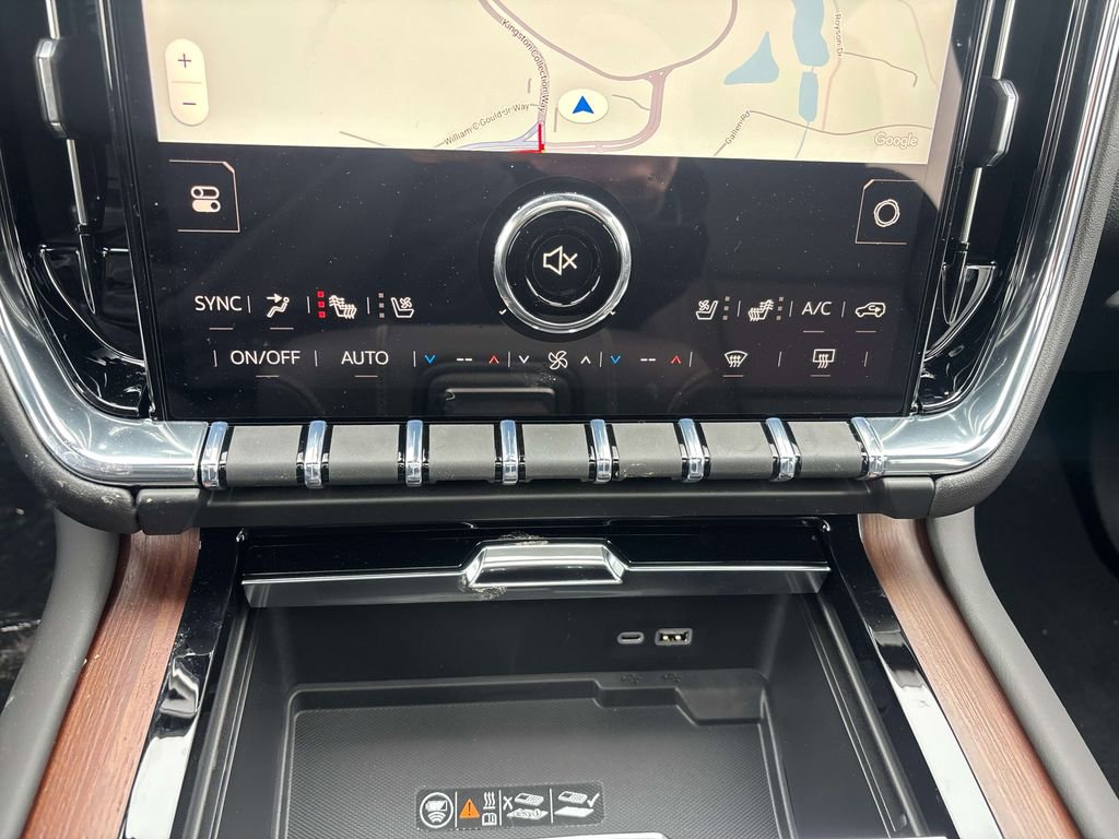 New 2026 GMC Yukon XL Denali w/ Denali Reserve Package image 18