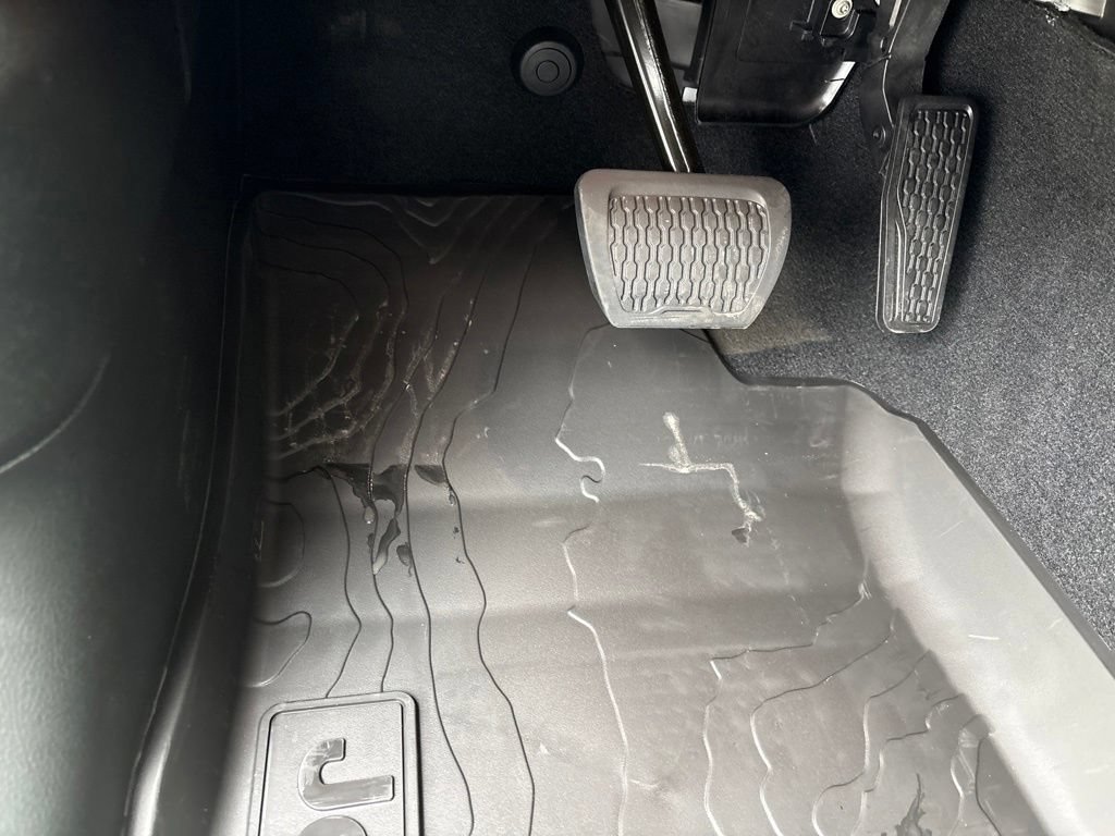 New 2026 Jeep Wrangler Unlimited Rubicon AWD/4WD image 12