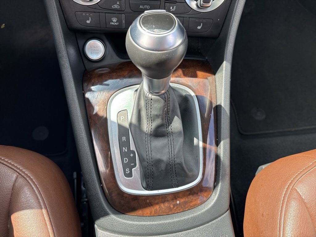 Used 2015 Audi Q3 2.0T Prestige w/ Prestige Package AWD/4WD image 30