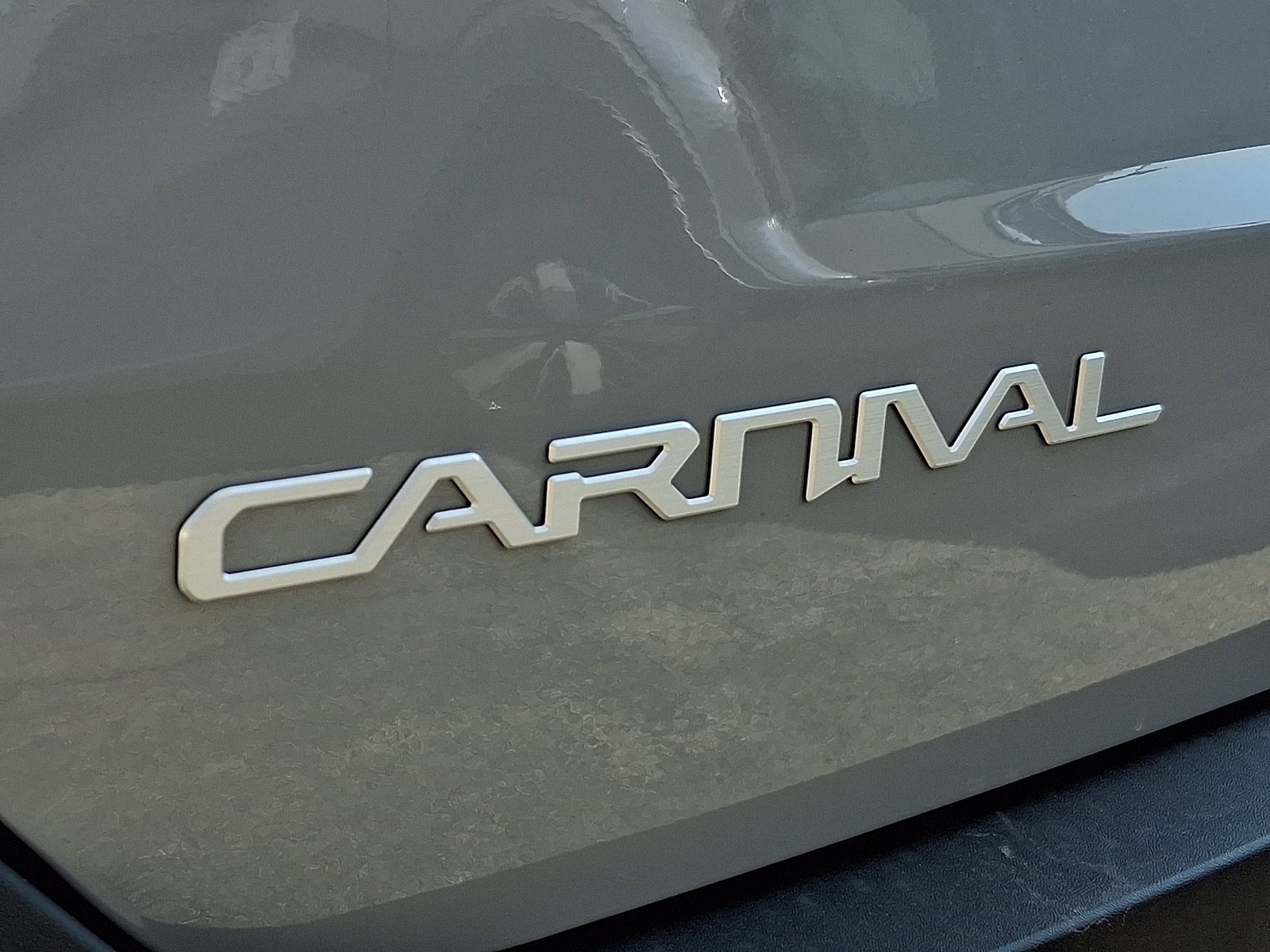 New 2026 Kia Carnival EX image 24